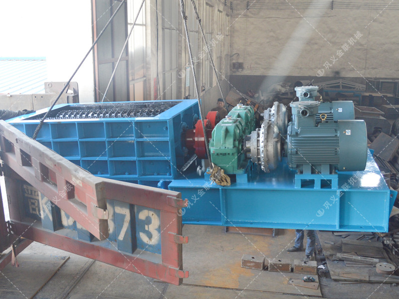 2PLF50/150型強力雙齒輥破碎機發往山西太原破煤