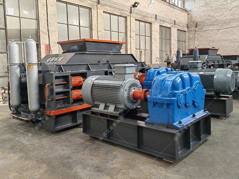 金聯(lián)機(jī)械生產(chǎn)的1510液壓對輥制砂機(jī)怎么樣?附現(xiàn)場案例 金聯(lián)機(jī)械生產(chǎn)的1510液壓對輥制砂機(jī)怎么樣?附現(xiàn)場案例