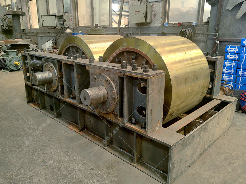 如何選擇適合您的液壓對輥制砂機？購買指南來了！