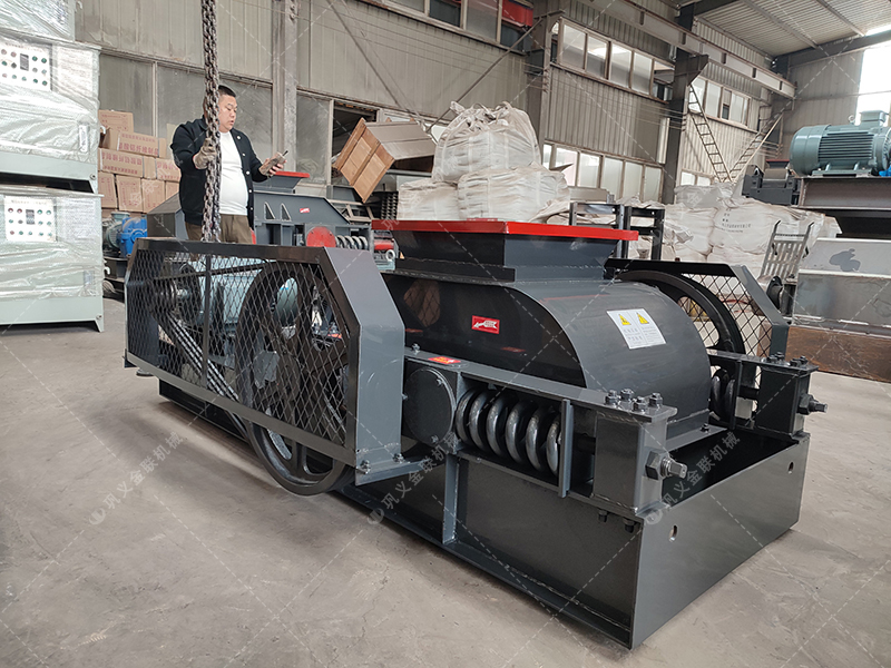 狼牙破碎機是什么設備?在哪些行業(yè)中有廣泛應用? 狼牙破碎機是什么設備?在哪些行業(yè)中有廣泛應用?