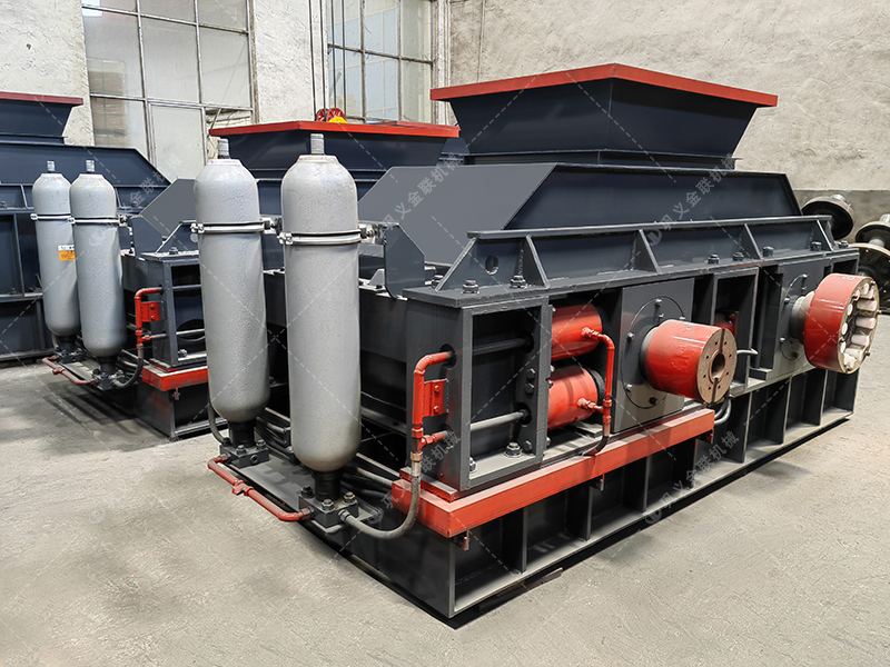 青石制砂難題多？對輥破碎機如何輕松應對？